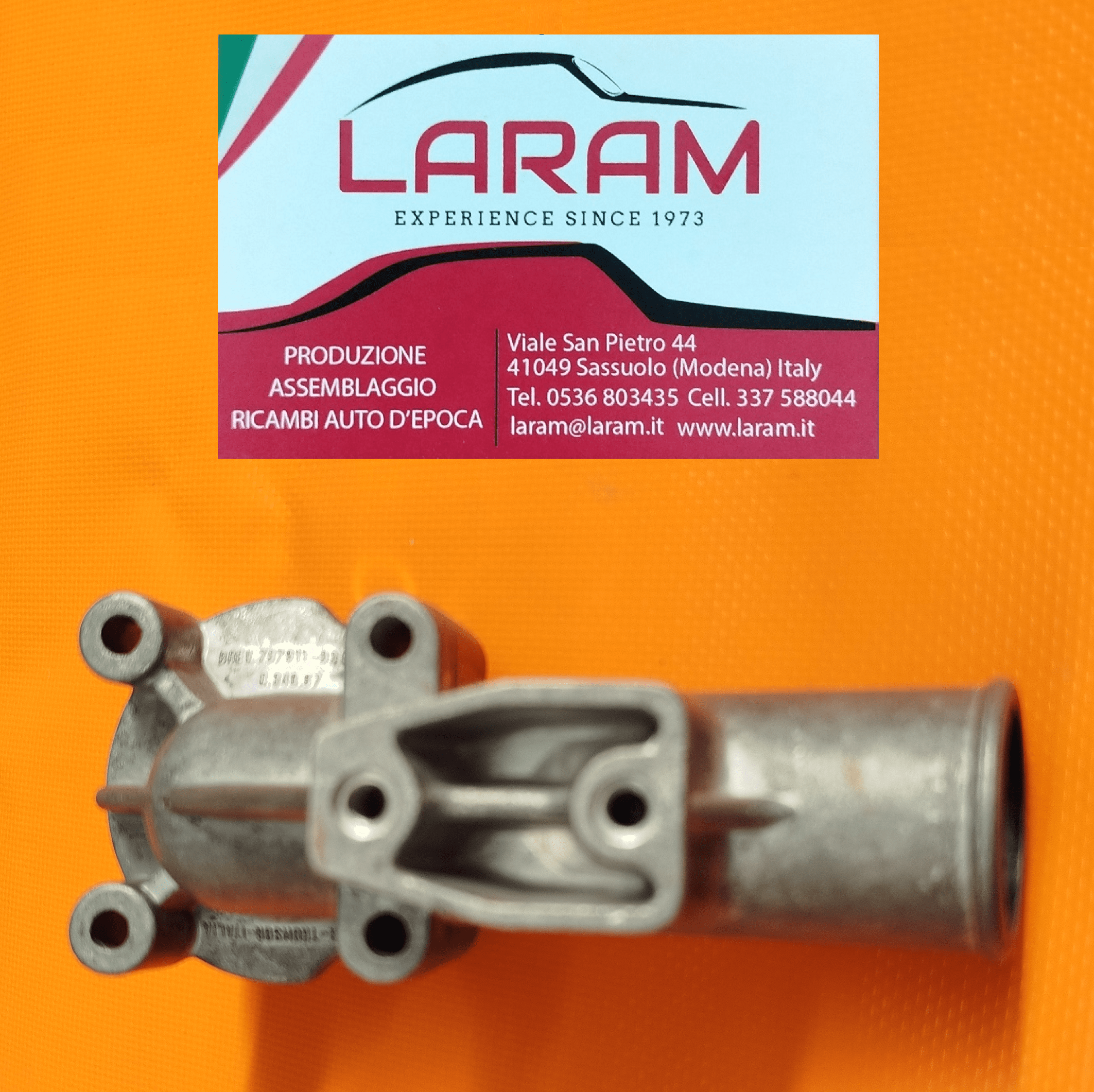 Coperchio con termostato per attacco al manicotto 124 spider 67-74 (modello inclinato)